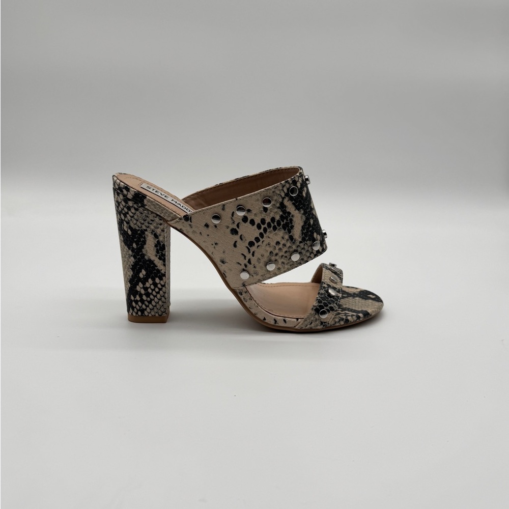 Steve Madden Women's Fleek Snakeskin Block Heel Sandals - Black and Cream